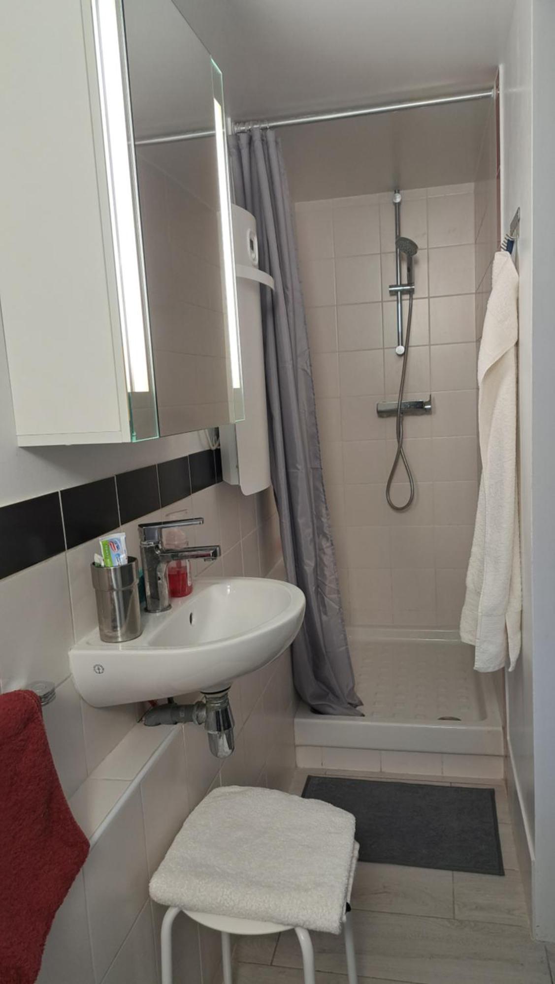 Studio Maxi 3 Pers, Acces Facile, Proche Gare Pour Paris Сент-Женевьев-де-Буа Экстерьер фото